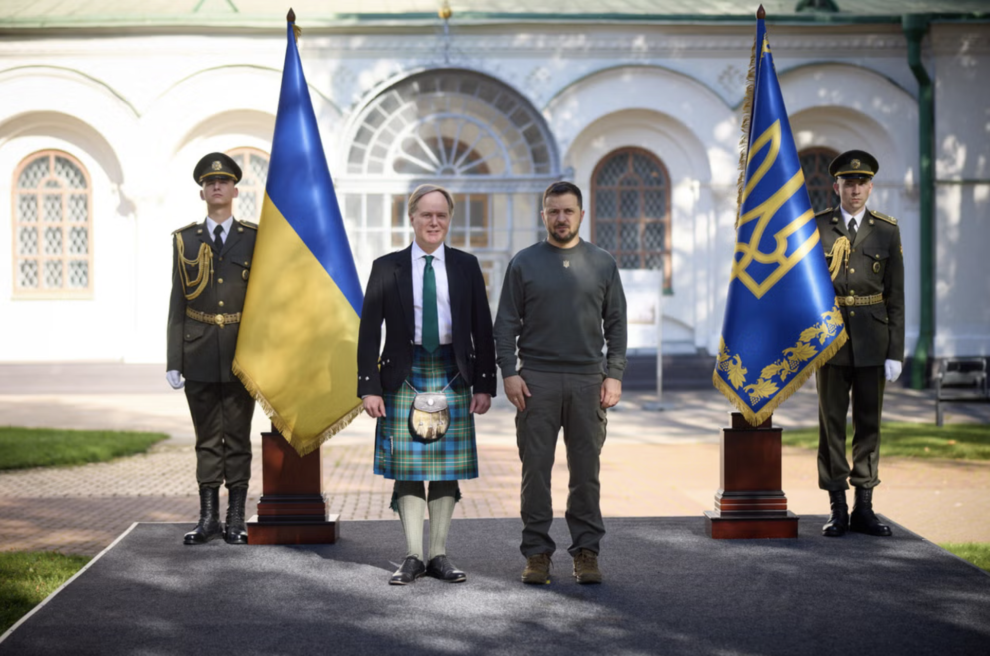 Martin wearing a kilt for his first meeting with President Vlodymyr Zelensky (Office of the President of Ukraine).